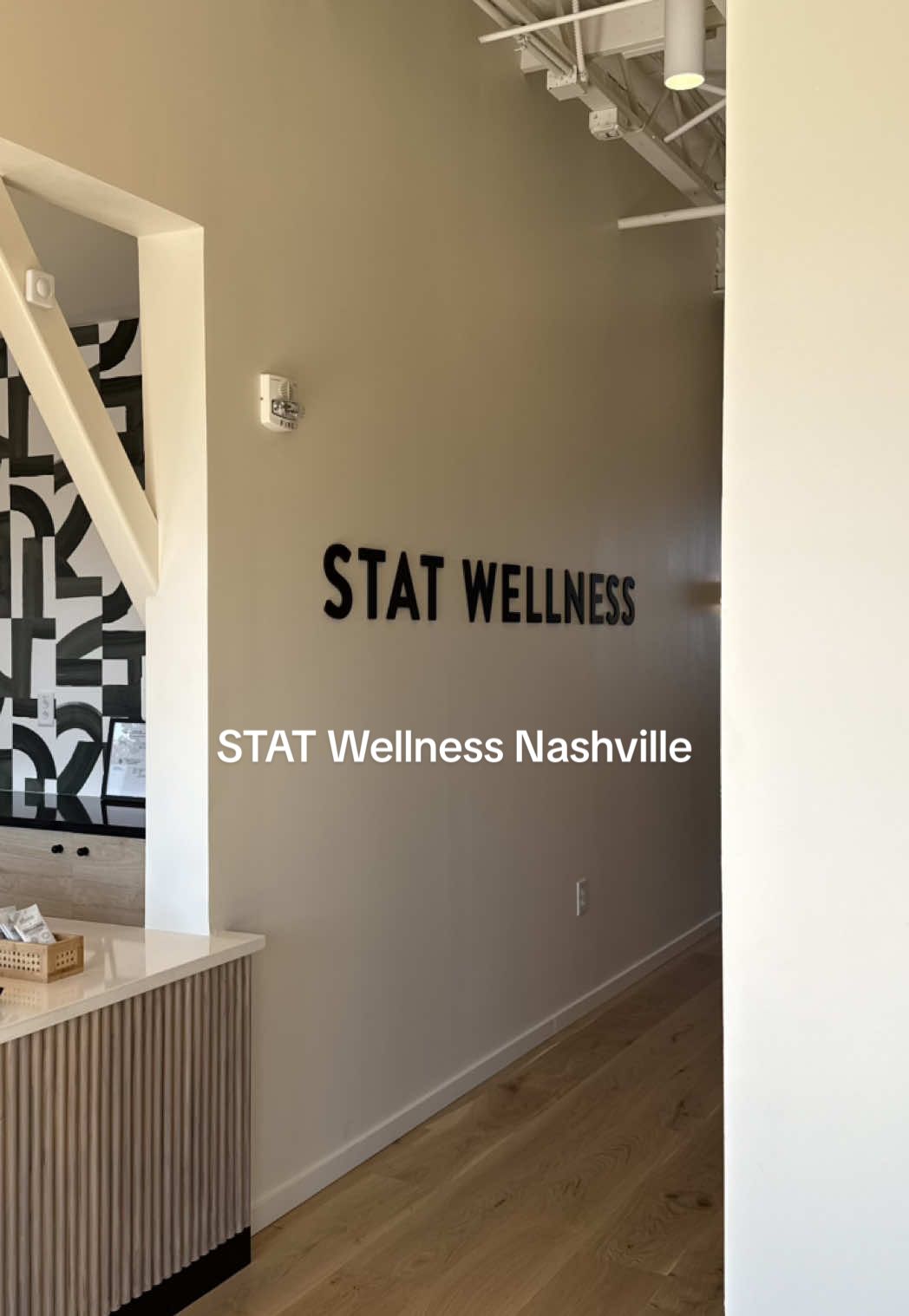 obsessed with the new @STAT Wellness office in Nashville 🤠😍  #functionalmedicinepractitioner #functionalmedicine #nashvillewellness #wellness 