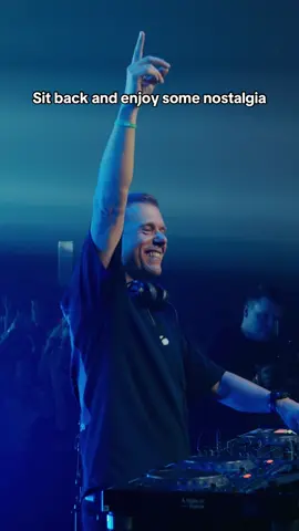 Feel the energy at @A State of Trance ⚡️ @Armin van Buuren #arminvanbuuren #asot #trance #electronicmusic #edm 