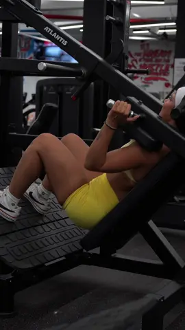 FULL BODY DAYZ #GymTok #Legday #Upperbody 