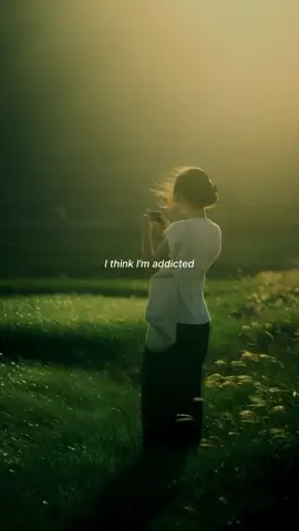 The way you love me? 🥹 #mlmlyrics #music #lyrics #fyp #foryou 
