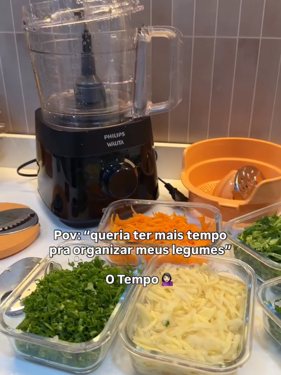 Adeus cortar na mão, olá praticidade! 🤯✨ Multiprocessador Philips Walita PowerChop 600 🖤 👉 Achadinho Shopee: R$299,89 Link disponível nos comentários.  🔗✨ (Só copiar o link e colar no seu navegador!)  #dicas #achadinhos #tiktok #fy #viral 