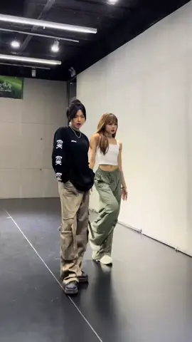 #onthisday  #ငါချစ်တာသူနော်  #crush #dance #dancer  #trend #duet #foryoupage 