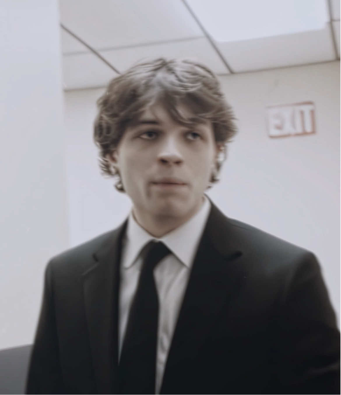 I’m🧍 | @Matt  Ac: @Mads 🎶  Scp: @rach loves chris  Twitches/Panning/Cc: @lani☆  Flicker/Snowfall: @alina🙏  #sturniolotriplets #mattsturniolo #edit #fyp #madsturn  @𐌌𐌀𐌃𐌃𐌉𐌄 | madsturn ☁︎ 