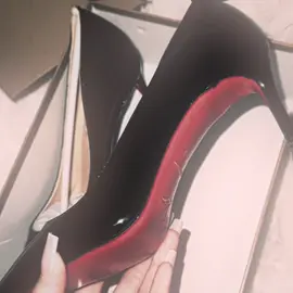 girls ps5 #saintlaurent #highheels #heels #foryou 