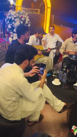 @Veer Rubab ✔️ @Mashal khan #poetry #pashto #maketrend #umarookhan7 #fanslove 