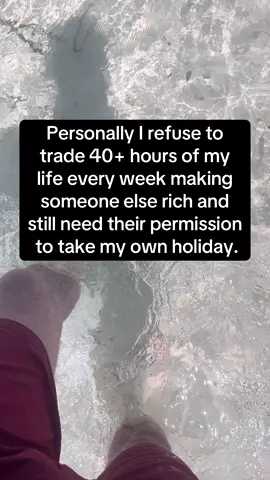 I don’t know which dad needs to hear this… 👇🏻 But waking up to an alarm clock, working 40+ hours a week to build someone else’s dream 😩 only to ask for time off to see your kids? That’s not freedom. You weren’t born just to live for weekends 🗓 Or to check your bank balance before taking your family out to eat 🍽 You were made to build. To create. To live on your terms 💥 And yeah, real freedom takes work 💪 But every day you wait is time you’re never getting back ⏳ So let this be the sign you’ve been waiting for: ✅ It’s not too late to shift ✅ Not too late to learn ✅ And never too late to start over I started with zero experience, just a phone 📱, some grit, and the right mentorship. Now I’m learning how to build an income online by promoting digital products with a plug-and-play system that’s made for beginners 💻 📩 Comment NOW and I’ll send you my mentor’s free beginner guide 📲 Or grab it from the link in my bio 👤 Follow @wealthwithian for more tips and real-talk for dads who are ready for more!  Let’s go! 🫶🏻 Disclaimer: This isn’t a get-rich-quick thing. It’s real. It works. And your future self will thank you for starting 🙌 #escape9to5 #onlineincome #digitalmarketingforbeginners #workfromhome #affiliatemarketingforbeginners 