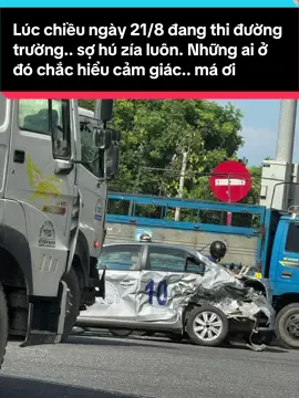 Lúc chiều 21/8 đang thi đường truồng. Ai thi rồi mới thấy. Ui mẹ ơi. Run lắm.. #sathachlaixe  #thilaixe #thisathachbanglaixeoto  #thibanglaixe  #laixeantoan #laixeoto 