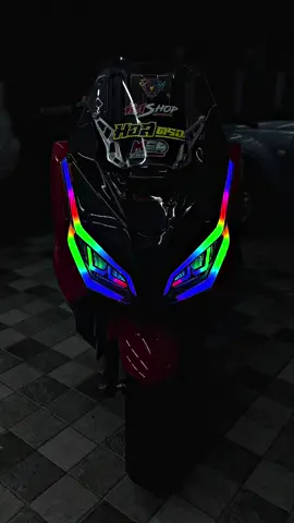BMอินโดก้อหล่อนะเนี้ย😂#tiktok #ฟีดเถอะ #ชลบุรี #รถแต่ง #ไฟรุ้ง🌈 #forza350clupthailand🇹🇭🇹🇭 #ไฟเลี้ยวในโคมforza350 #เสี่ยเทนไฟชิ่ง ##ไฟRGB #รถซิ่ง 