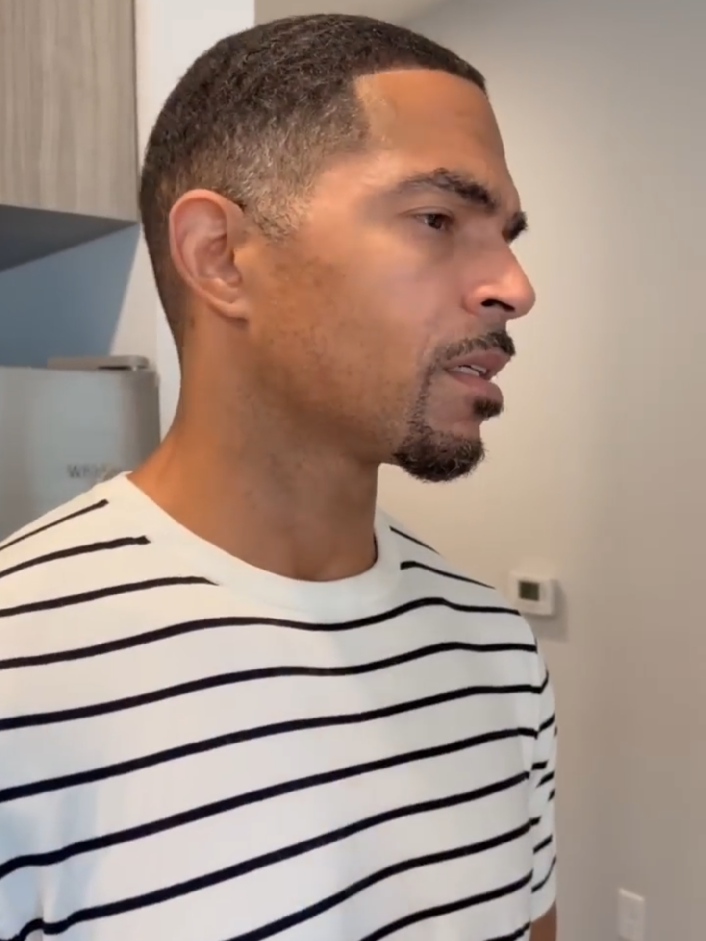 When Anthony begs Shayla to let Kai stay with him and Amber sometimes!#kountrywayneskits #kountrywaynenewvideos #kountrywaynecomedy #mikebless #anthony #amber #shayla #skit #phill #melisa #dalen #brittany #sunny #joslyn #rafi #momo #amanda #aisha #damienguio #kountrywaynenewskitstoday