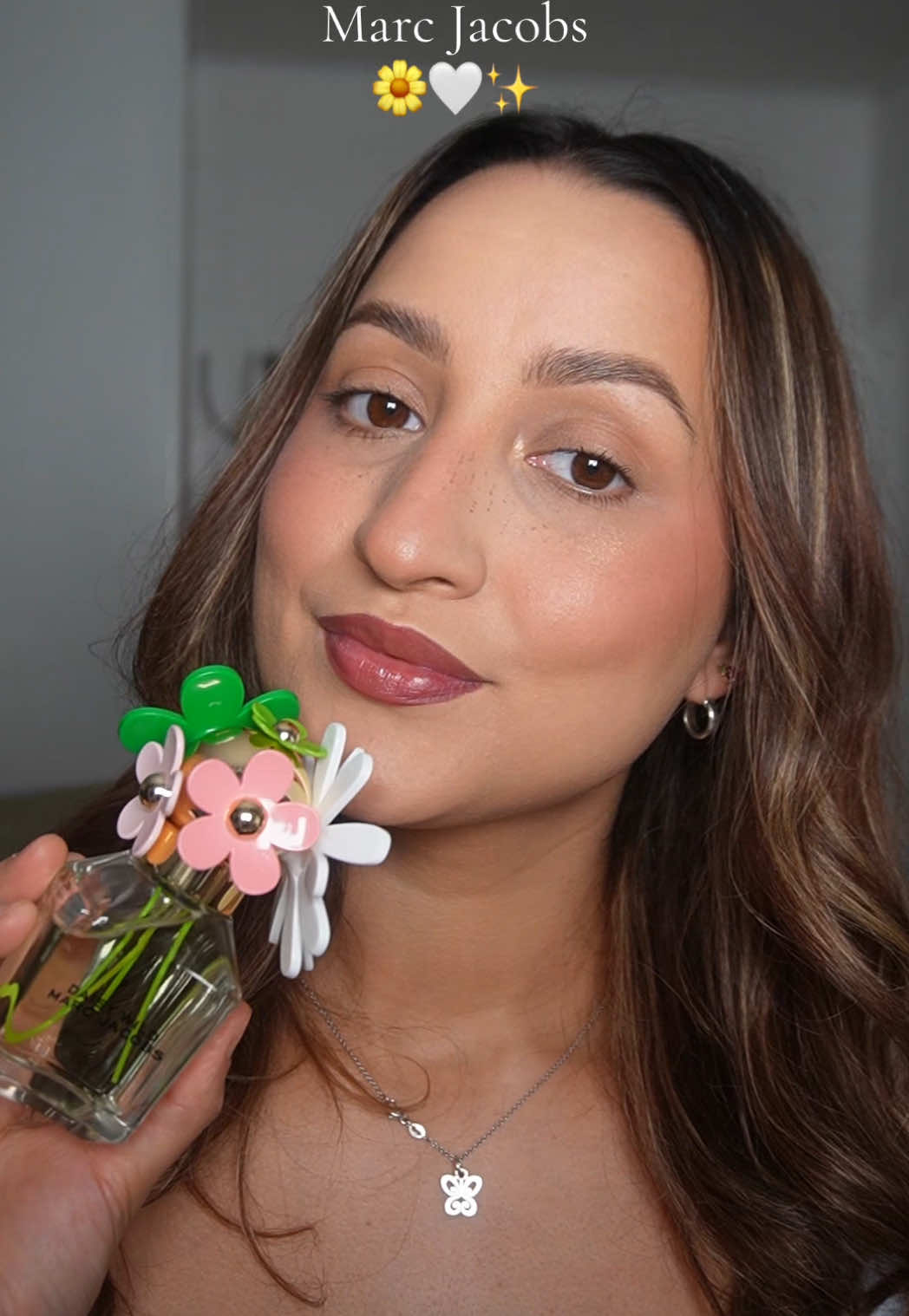 This @MarcJacobsFragrances is giving BOLD, FEMININE, & FEARLESS! Pick Up Your Daisy @Ulta Beauty #mjdaisy #pickyourdaisy #perfumetok #gifted #smellgoodfeelgood 