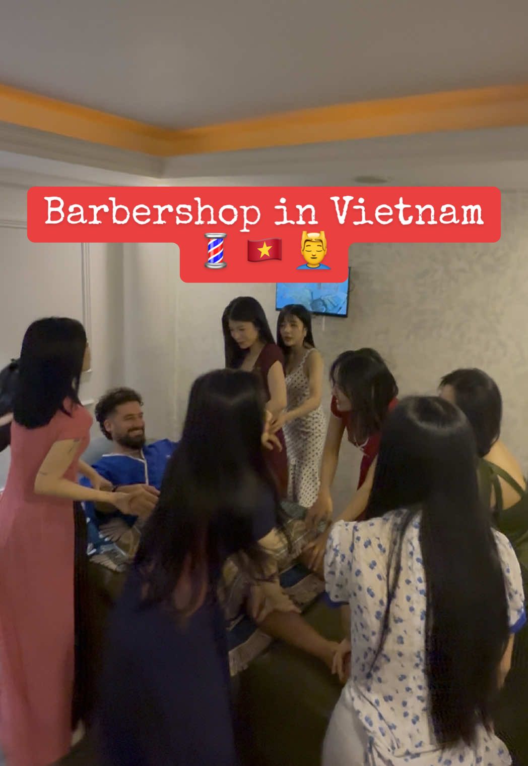 Came in for a beard shave… didn’t expect THIS kind of service 😂✂️ #vietnam #foryou #massage #barbershop #haircut 