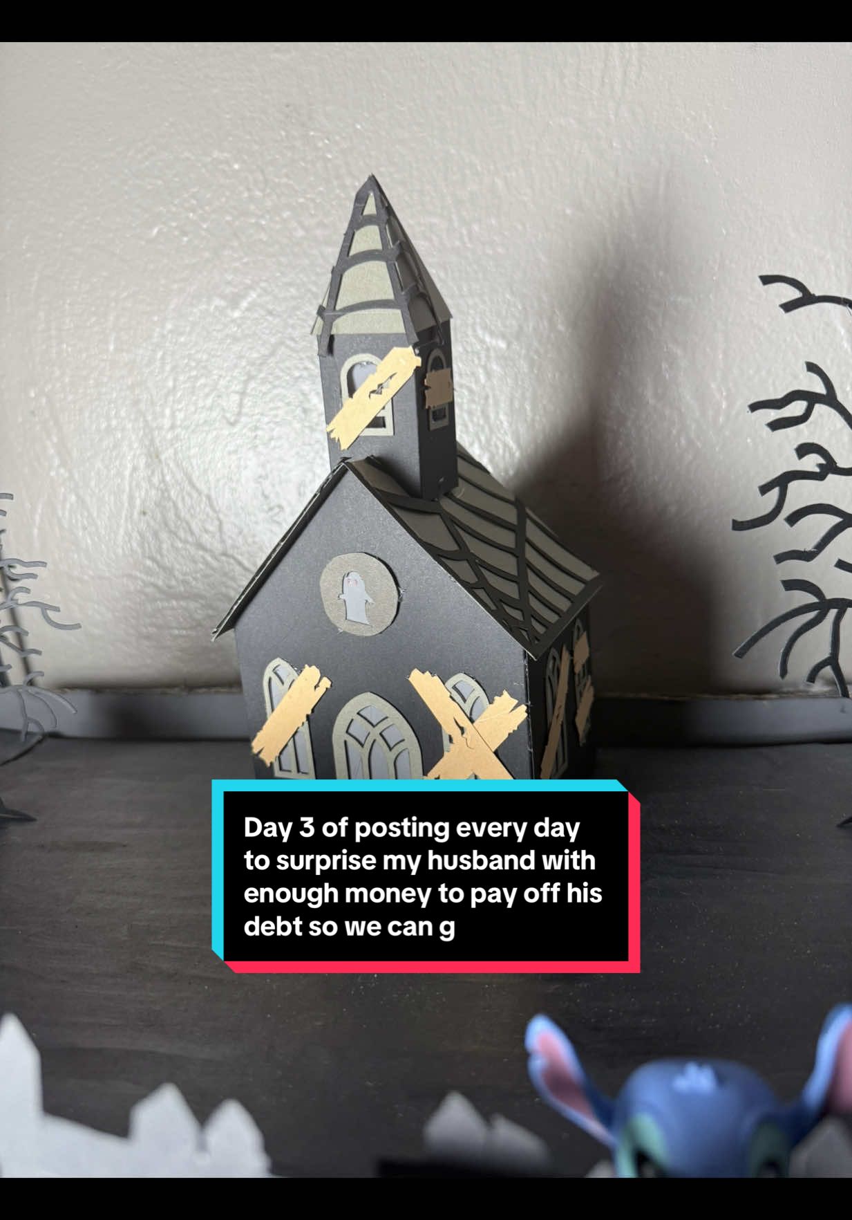 Part 3 of turning my fireplace into a Halloween town diy!!! 