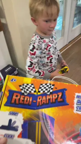 #ramps #cars #toys #kidstoys #tiktokshopbacktoschool 