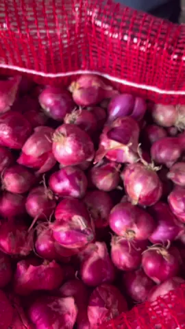 Bawang merah nganjuk obral ambyar