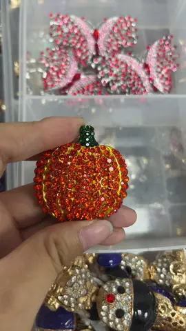 #carhanger #fancy #fancybeads #keychains #keychains 