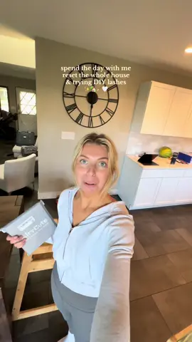 Spend the day with me 🤍 full house reset + testing out DIY lashes… because why not? ✨🏡 #DayInMyLife #HomeReset #CleanWithMe #DIYLashes #ResetRoutine 