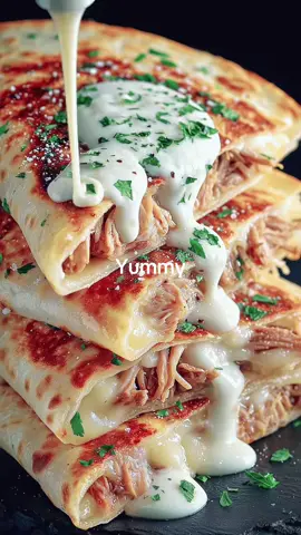#quesdilla #mexican #food #good #queso #juicy #clip #yummy 