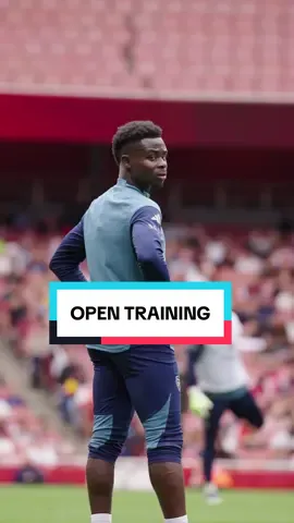 Working from home 🫶 #arsenal #afc 