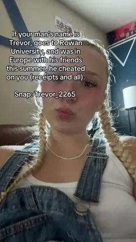 blow it up so we can find her ❤️‍🩹 #rowanuniversity #rowanuniversity2024 #rowan #europe #cheating 