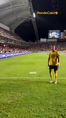 Come Ronaldo vuole ritirarsi dal calcio.#ronaldo #calcio #stadio #portogal🇵🇹 #mondiale 