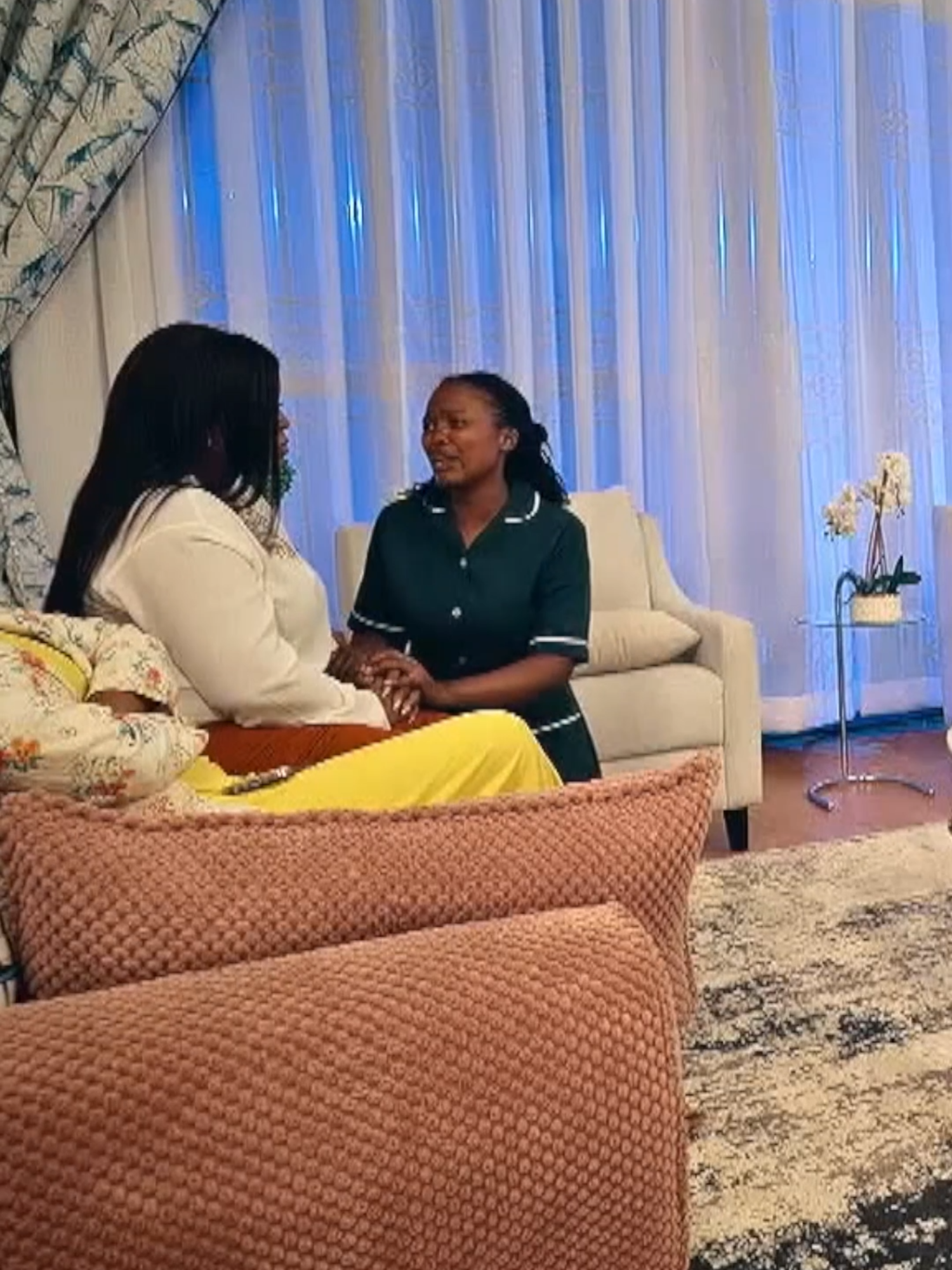 Anita alisetiwa proper na Amara na Siwa na akaend up kuwa fired. Head on to our YouTube page uwatch hii full episode saa hii.. #Maishamagic #maishamagictv #lulu #maishamagicplus #WhatToWatch