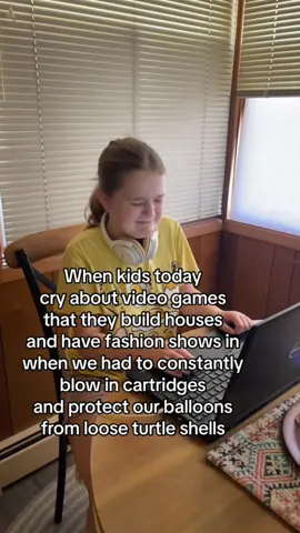 ROBLOX ain’t got nothing on Mario Kart. 🐢💣 #videogames #kids #90s #roblox #momlife 
