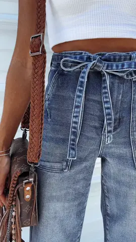 NEW! Our “Brinley” trouser jeans by KanCan are a timeless denim that you can take from work to weekend! Self tie waist. Zip fly. High rise. Wide leg. #jeans #simplymeboutique 