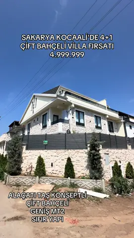 SAKARYA KOCAALİ'DE LÜKS YAPIM ALAÇATI TAŞLI VİLLA 4+1 VİLLA FIRSATI Çift Bahçeli , sıfır yapı , tripleks , geniş salon kullanımı , mutfak tamamen ayrı , geniş bahçe , plaj merkez  DETAYLI BİLGİ İÇİN İLETİŞİME GEÇEBİLİRSİNİZ  . . #villa #fırsatvilla #kocaalivilla #karasusahil #kocaalisahil 