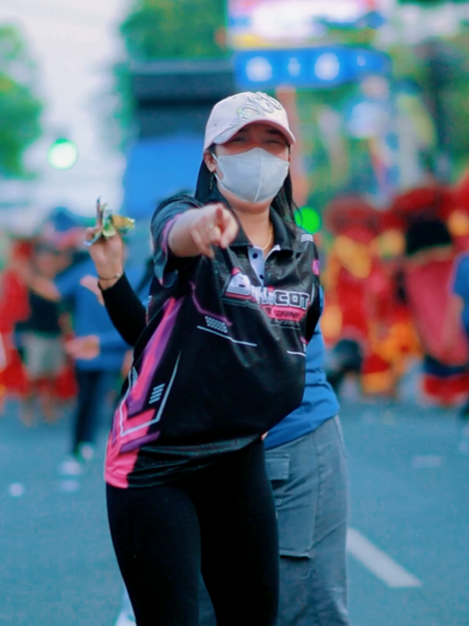 kyok kenal - dancer sawer dancer - karnaval warujayeng nganjuk #karnaval #karnavalwarujayeng #warujayeng #karnaval2025 #karnavalsound #karnavalnganjuk #nganjuk #kostumkarnaval #fypkarnaval #karnavalmalang #karnavalkertosono #kertosono