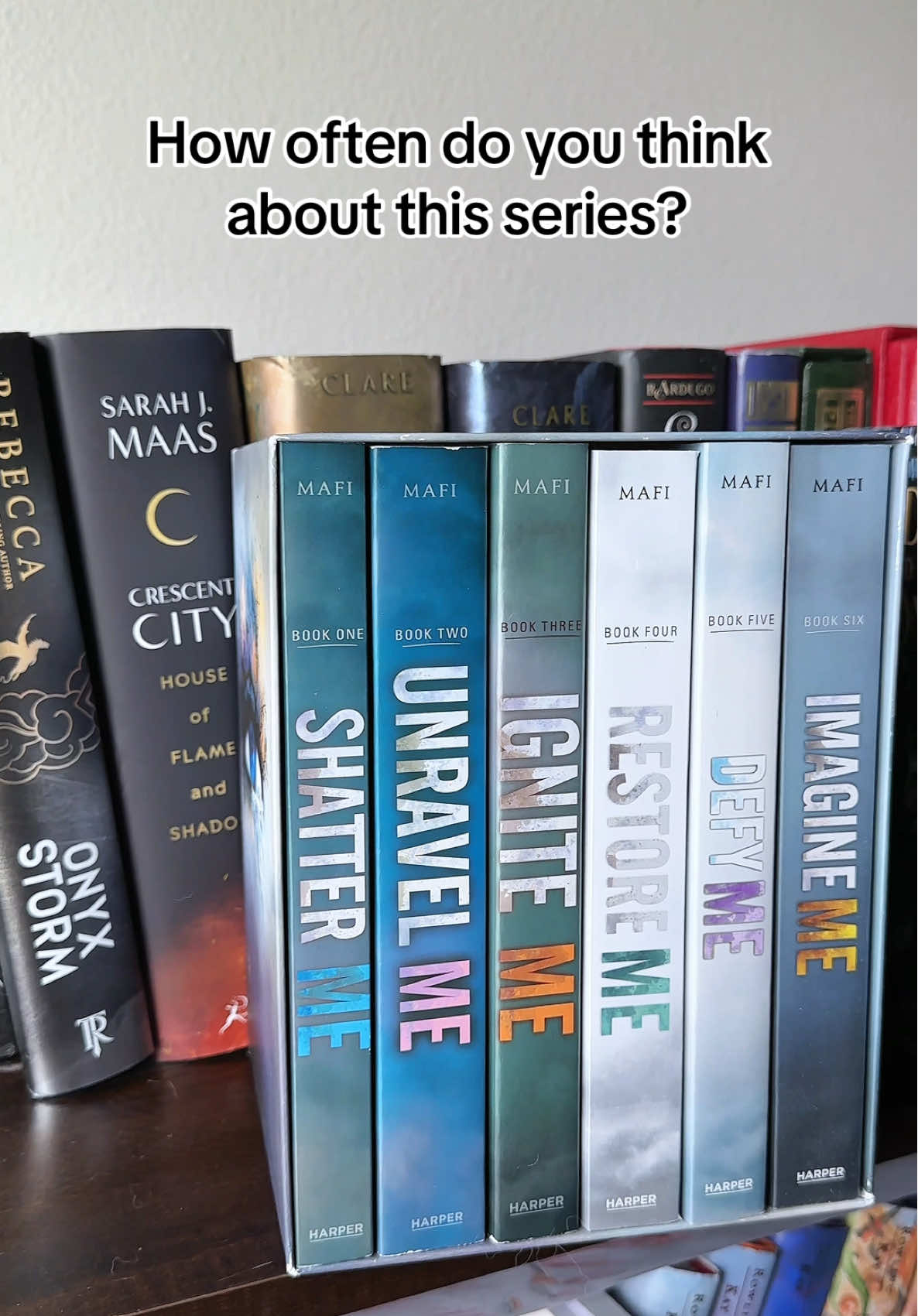 My Roman Empire - especially now that Watch Me is out 😍 Shatter Me Series 6-Book Box Set [Paperback Books]:  Shatter Me, Unravel Me, Ignite Me, Restore Me, Defy Me, Imagine Me  Shatter Me Series by Tahereh Mafi  #bookrecs #dystopianbooks #fantasybooks #shattermeseries #aaronwarner 