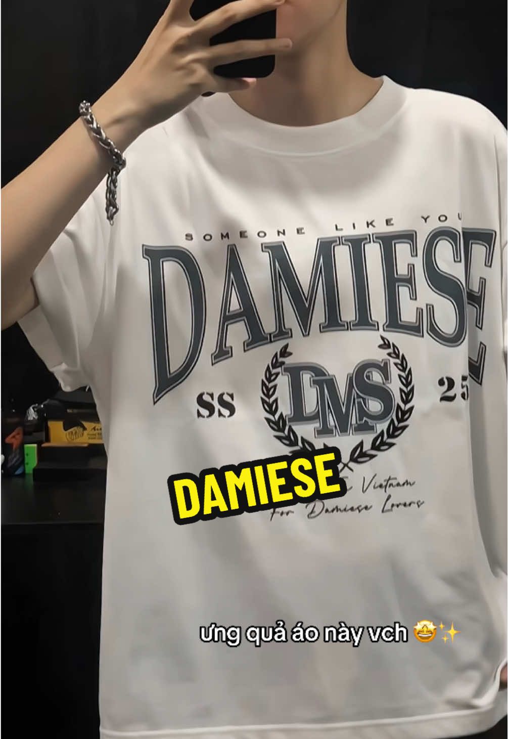 tui mặc trắng xám 😗#damiese #ngancao #ao #boxy #vibe #xh #style #fyp #fit 