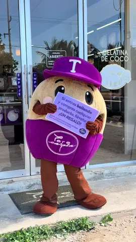 ¡Bailando se antoja el verano! 🤤 Gracias a todos nuestros cazolovers por participar en esta dinámica tan especial. 💜🌴 ¡Esperamos que hayan disfrutado su regalo!  #bailando #regalo #bolita #bolitadequeso #terecazolamx 