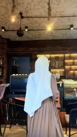 كامل الاوصاف فتنى 🤎👀