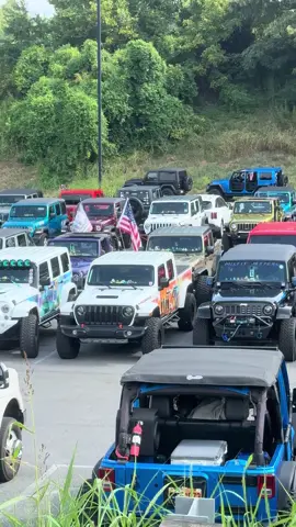 Smoky Mountain Jeep Invasion ✌️ #jeepinvasion #smokymountains #jeep #jeeplife #gsmji 