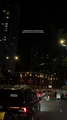 Nắng không về nữa, thế là mưa bay. Người không chờ nữa, thể là buông tay...  #xhtiktok #xh #xuhuongtiktok 