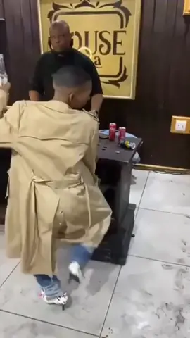 flop🤦🏾‍♂️