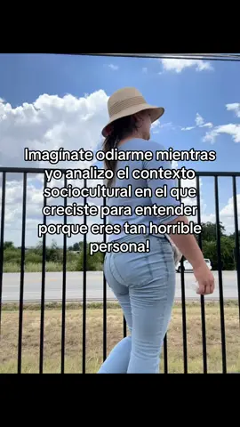 Hay personas que te odian no porque les hayas hecho algo, sino porque les da envidia verte brillar a pesar de las caídas #parati #fyp #viral #empatia #personasenvidiosas 