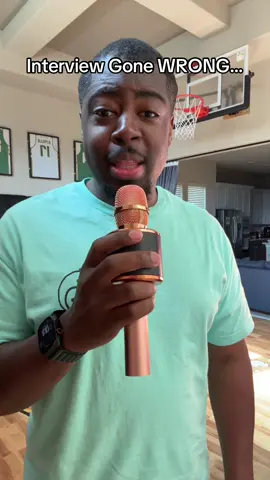 What the hell is wrong with THIS guy… #internetcity #internetcityclips #funny #skit #timetravel @Internet Aaron 