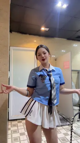 nháp thử bài nì thuii #banthanem #fyp #dance 
