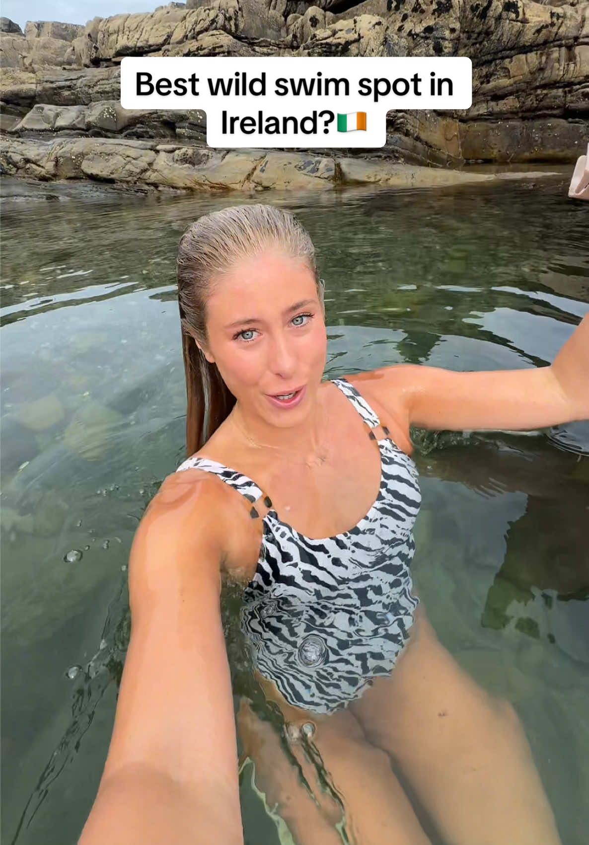 I wasn’t expecting to find this in Ireland😍🇮🇪 #wildswimming #ireland #irelandtiktok #travel #wildatlanticway 