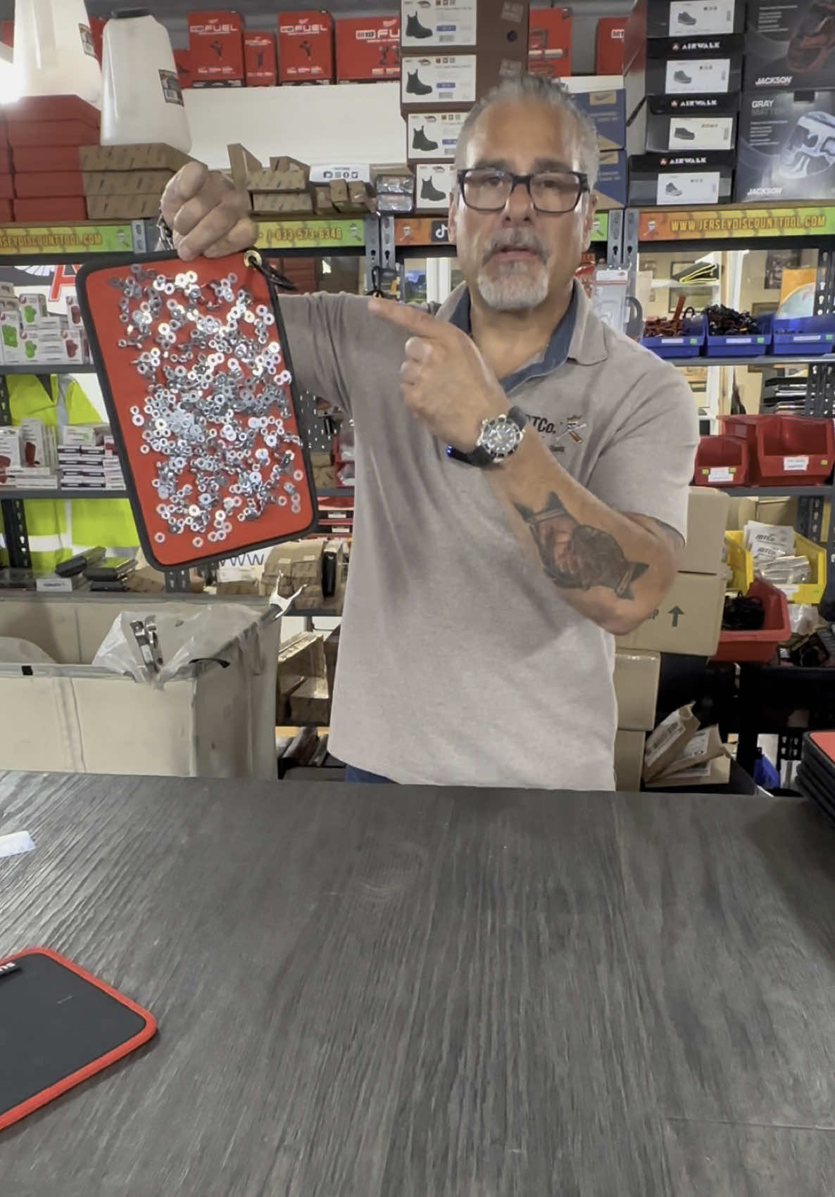 JDTCo. Wins this time!  #magnetic #tools #toolorganization #toolholder #organize 