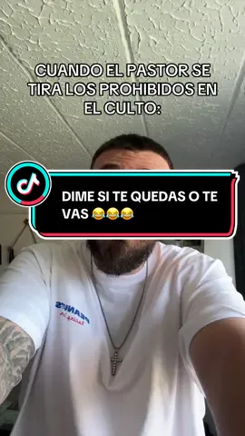 Solo dime si te quedas o te vaaaaaaas!!! 🙏🏼🙏🏼🙏🏼😂 #blessd #medellin #humor