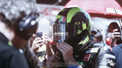 Do I think I’m cooler than you because I grew up with MotoGP? Well yes obviously 🫣 PS!! I hope everyone gets why I changed the lyrics to “burn INTO the ground” (lean angle?? Does anyone get me) #motogp #Motorsport #motogpedit #fyp #bezcm vr46 mm93 