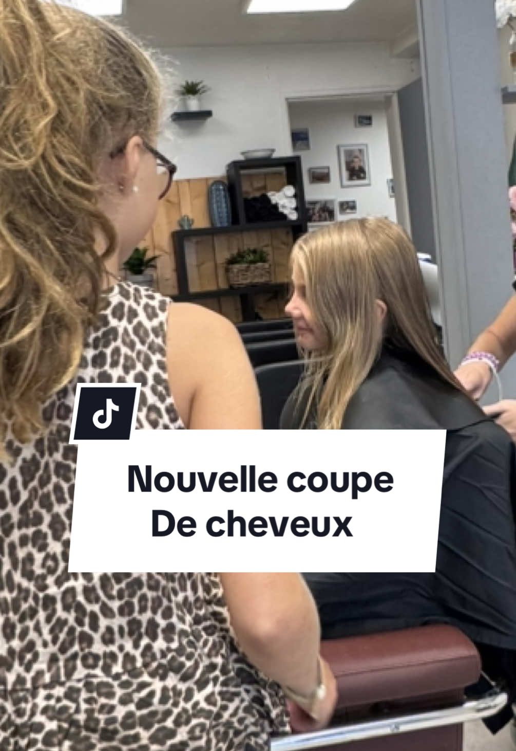 Ma petite dernière avec sa nouvelle coupe pour la rentrée ! #backtoschool #cheveux #hair #kid #girl #allomaman #pourtoi #foryou #pt #fy 