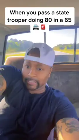 When I tell you… the way my heart jumped outta my chest 😂 #cops #funnyvideos #fyp 