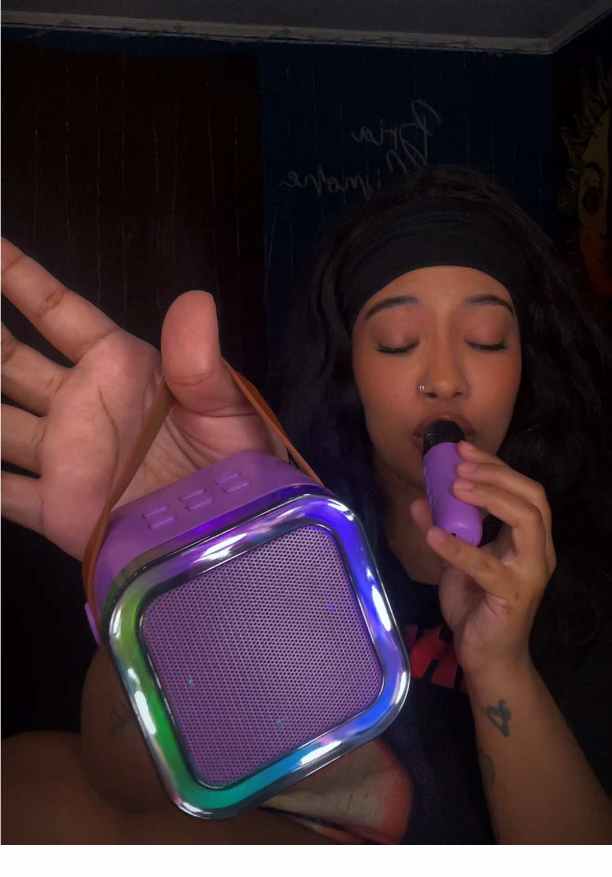 😜🎤 #karaoke #karaokemachine #portablespeaker #dealsforyoudays #giftideas 