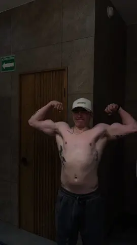 No le aflojen plebes  #gym #gymtiktok #fyp #gymrat #paratiiiiiiiiiiiiiiiiiiiiiiiiiiiiiii 