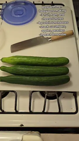 #foodprep #grwm #lunchprep #fakeknife 