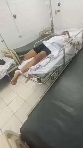 Thanh niên cầm lái tông CS cơ động bị thương 