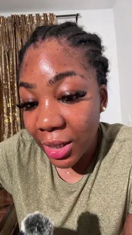 Skin boosters are not fillers. They don’t change your face shape, they hydrate your skin from within. Think of them like injectable moisturizers, leaving your skin plump, glowing and refreshed. Perfect if you’re tired of dull, tired-looking skin. Instant glow, long-term skin health ✨ #SkinBoosters #InjectablesExplained #GlowingSkin #glassskin #AestheticClinicBenin